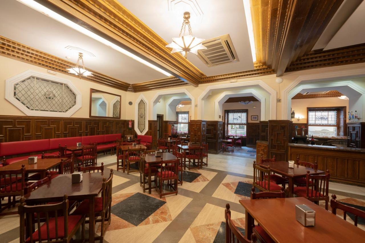 Vista Lobby Miranda and Suizo