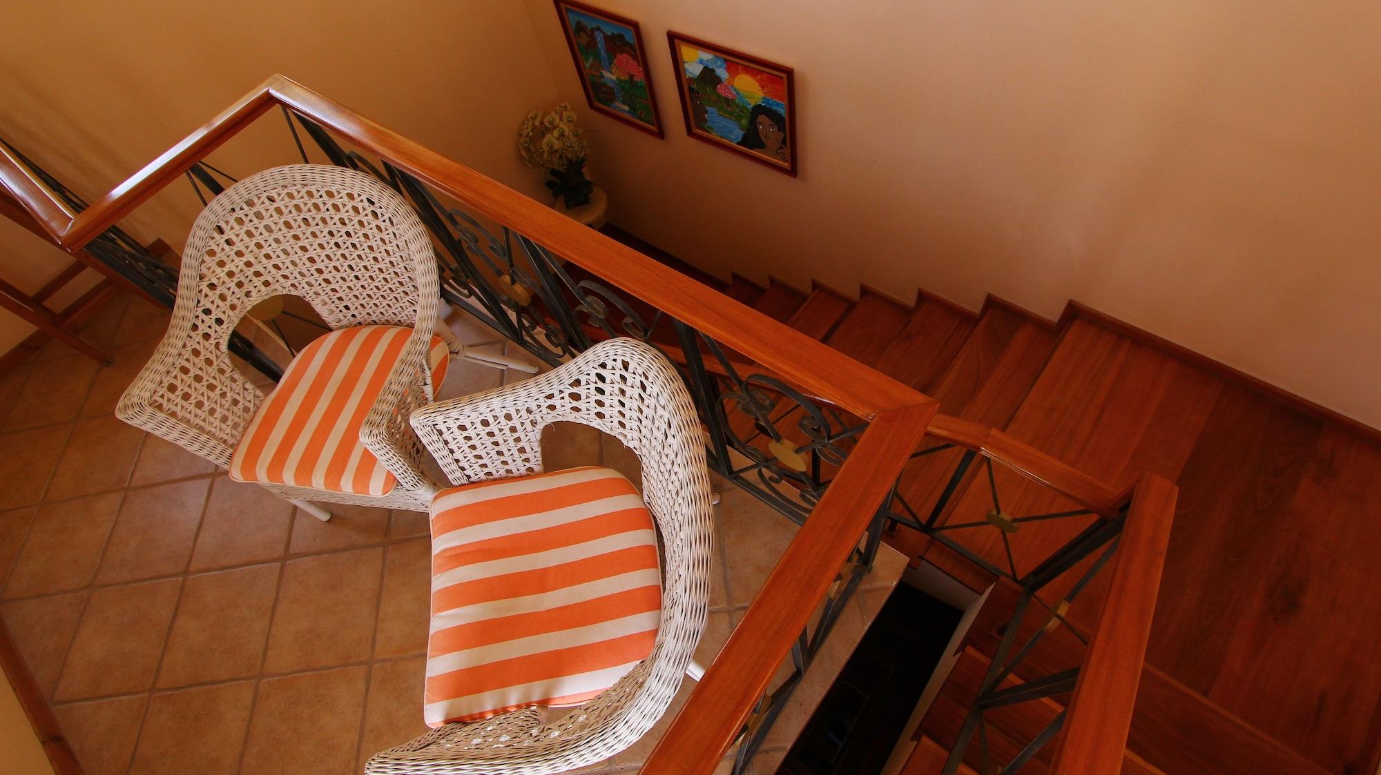 Varios Kira's Boutique Hotel