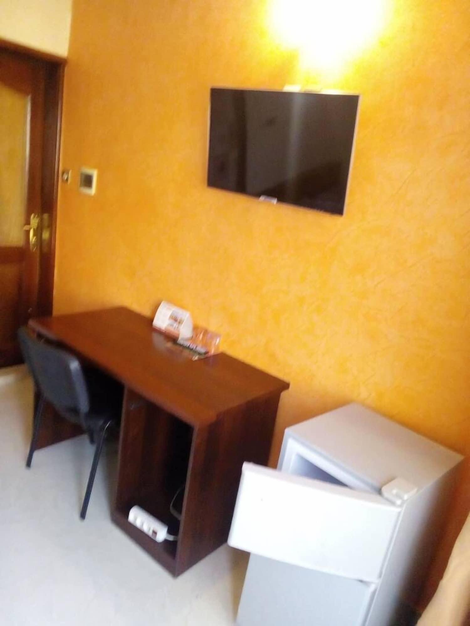 Set de Habitación Residence Abdou Diouf 2