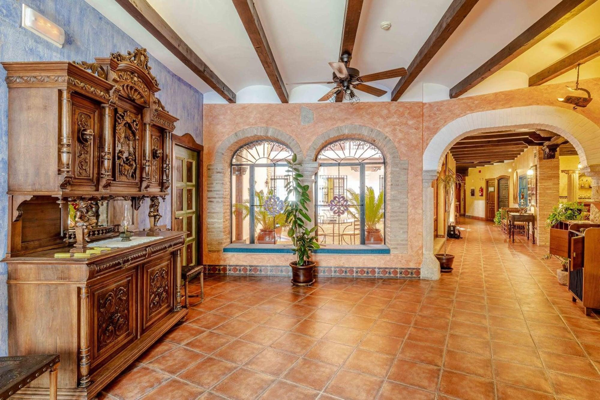 Vista Lobby Hospedium Hotel Retiro del Maestre