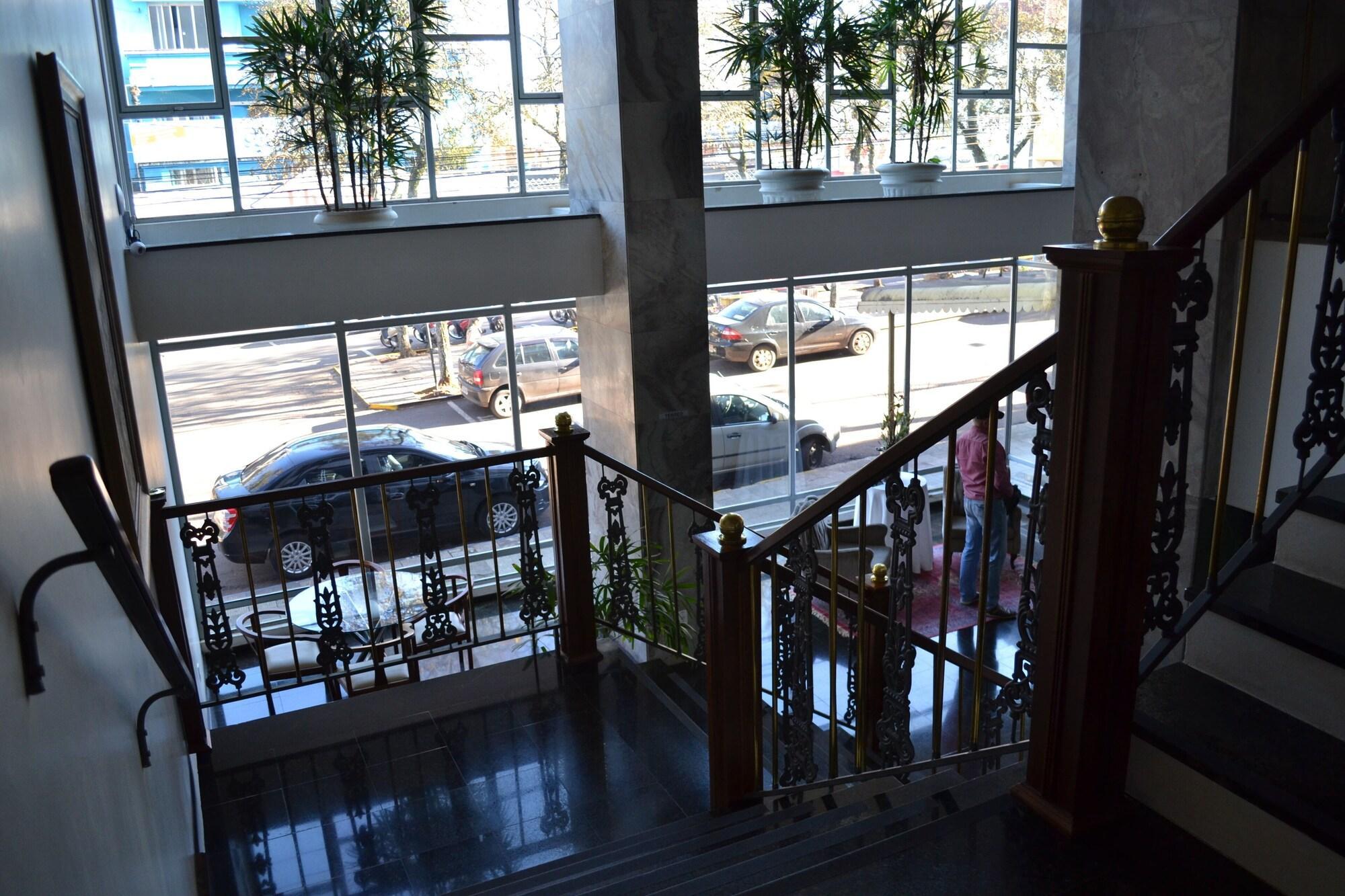 Vista Lobby Hotel Maerkli