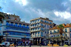 Alojamiento - Royal Tulip Skikda