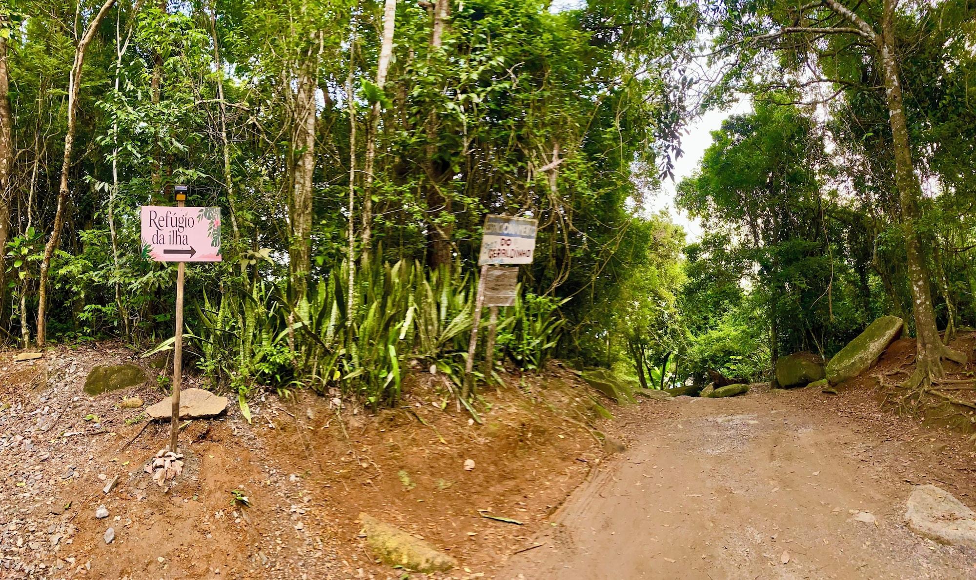 Vista da fachada Pousada Refúgio da Ilha