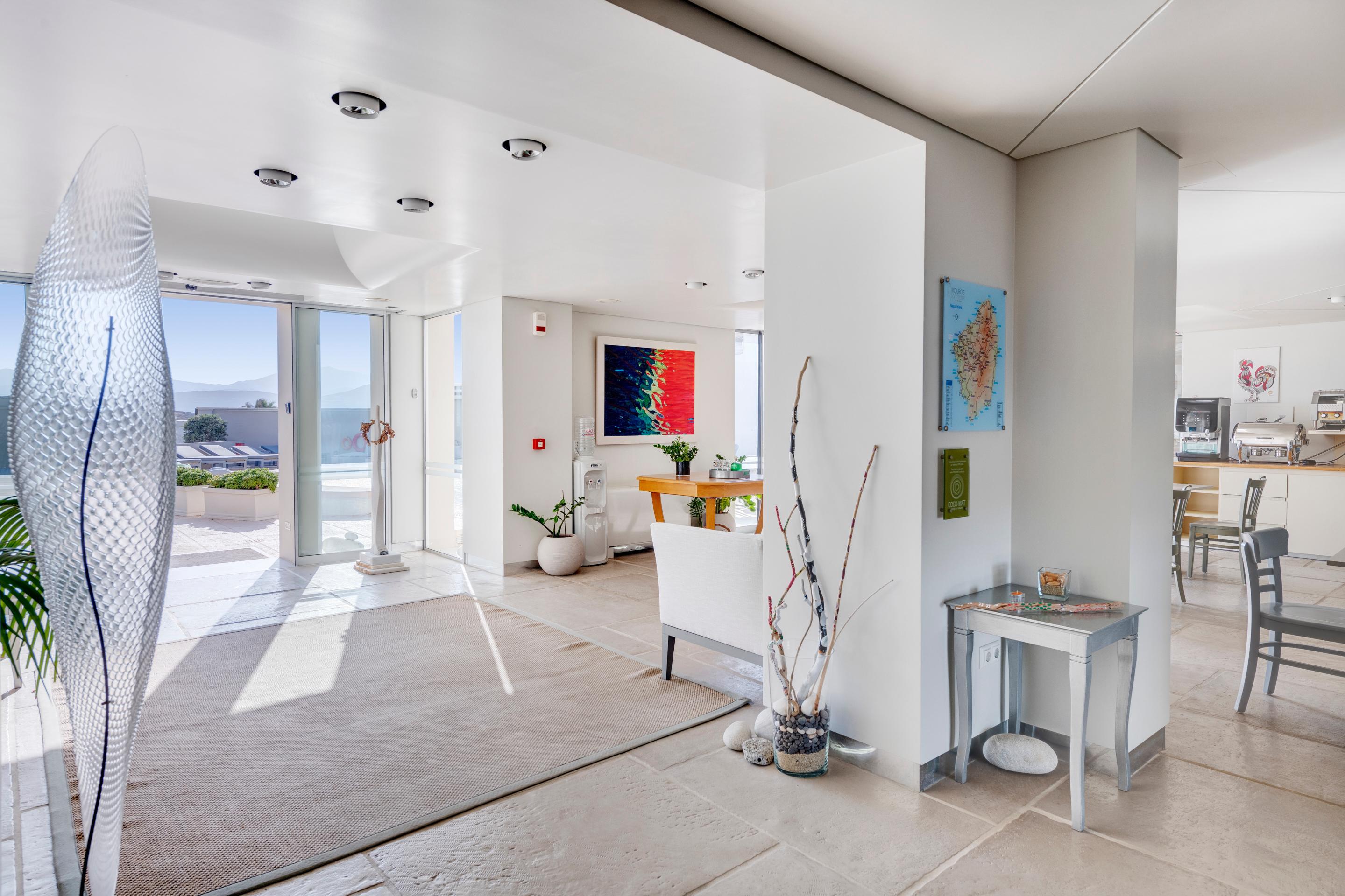 Vista Lobby Kouros Art Hotel - Adults Only