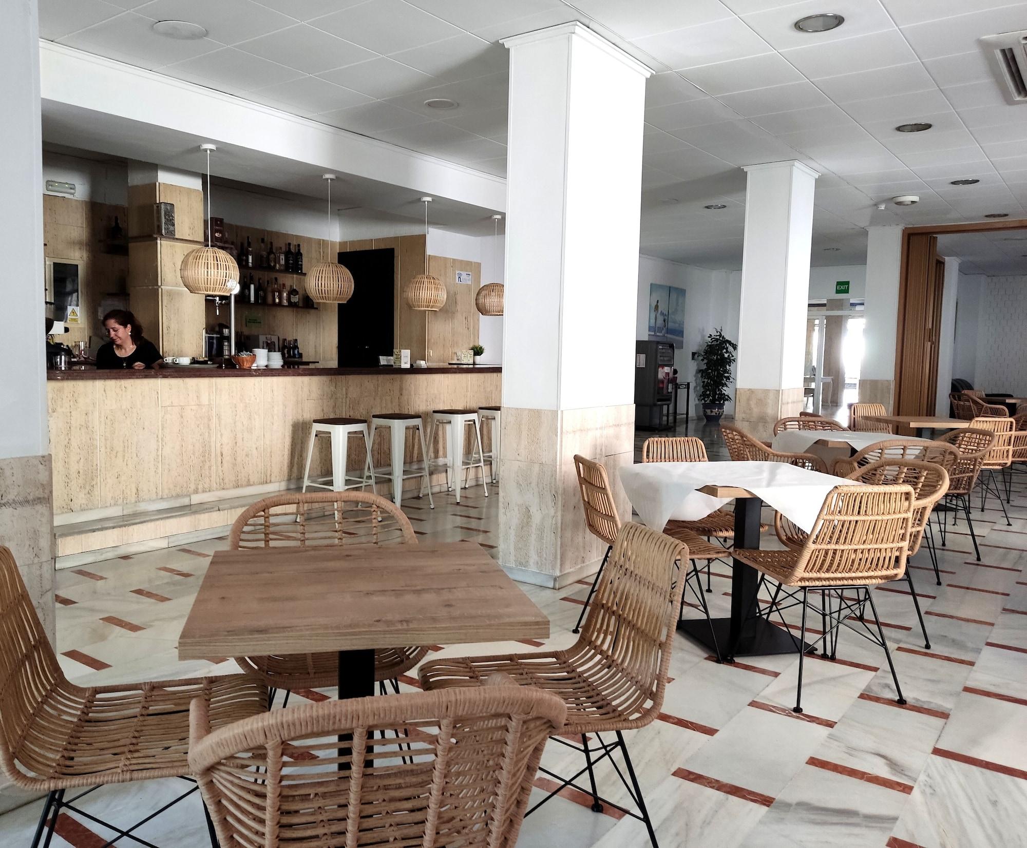 Bar/Salón Hotel Porto