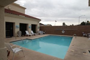 Alojamiento - Gateway Studio Suites