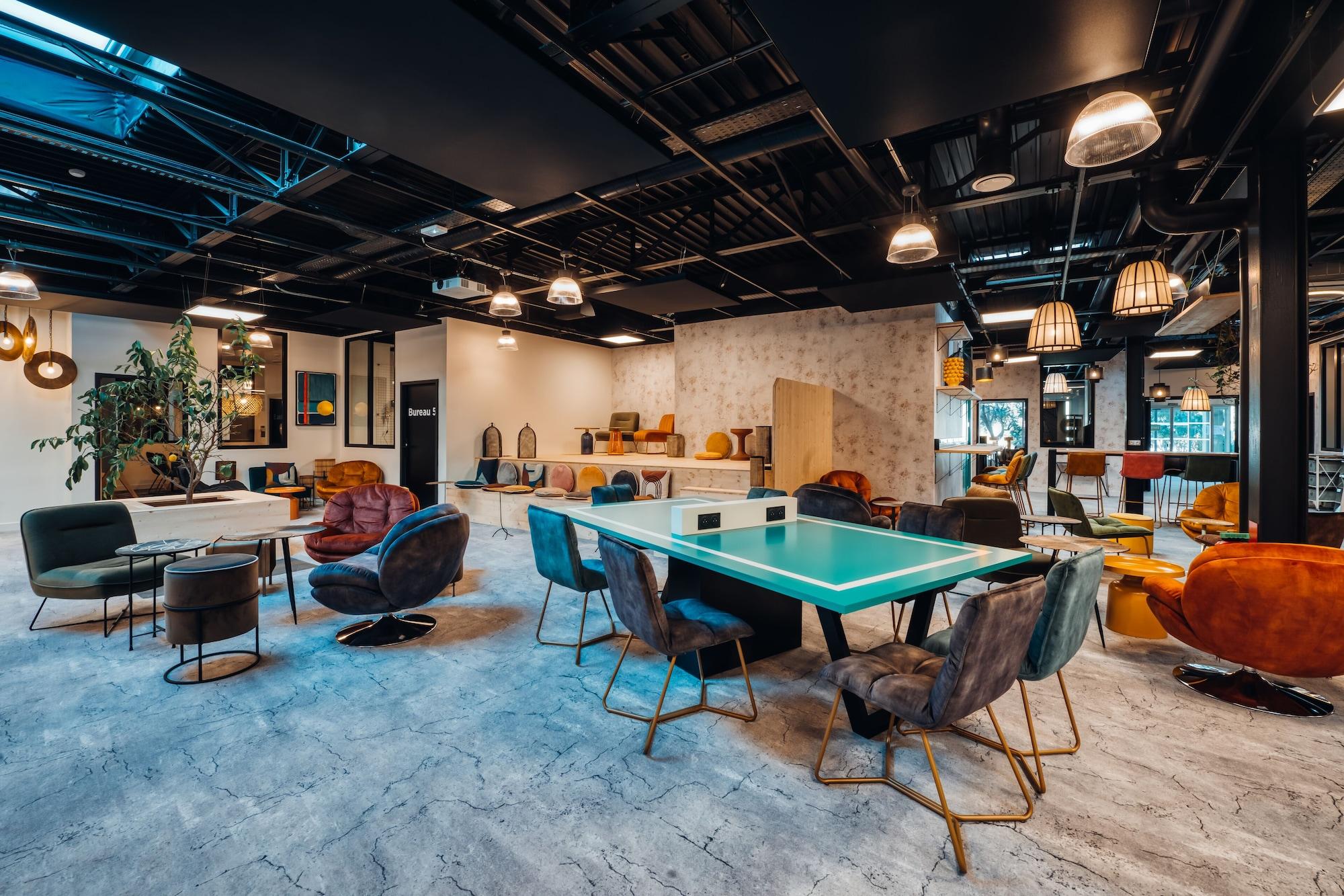 Vista Lobby Cowool Avignon