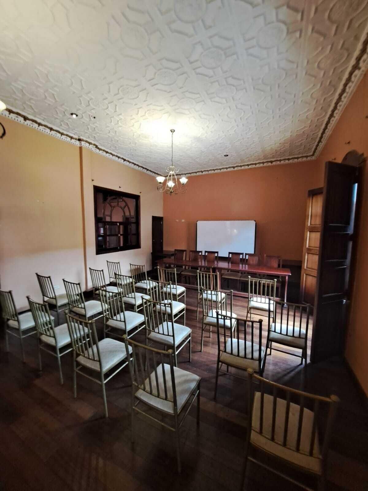 Sala de Reuniones Hotel Coronel