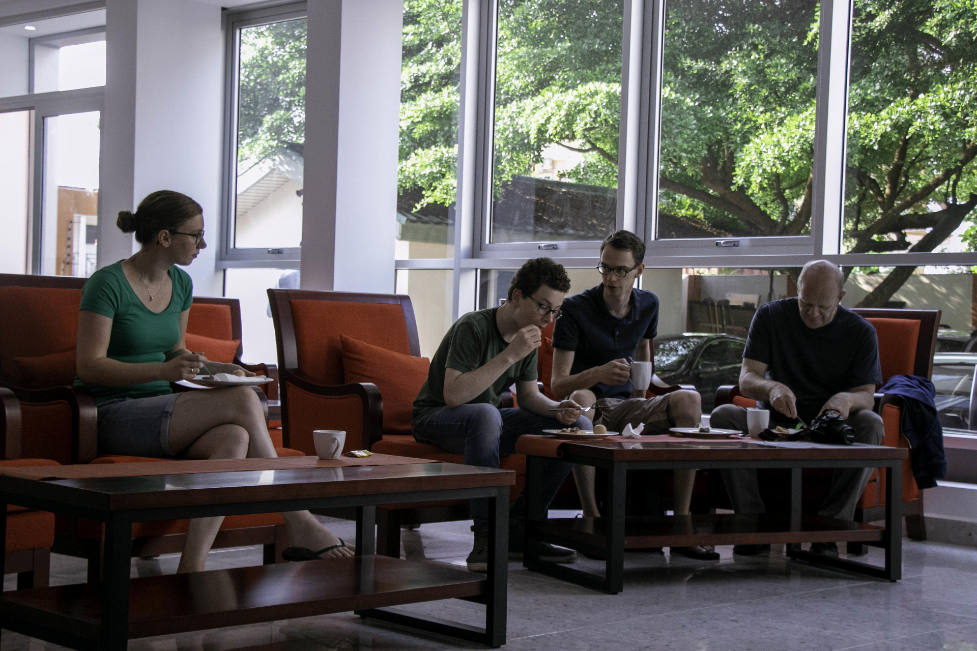 Vista Lobby Monarch Hotel