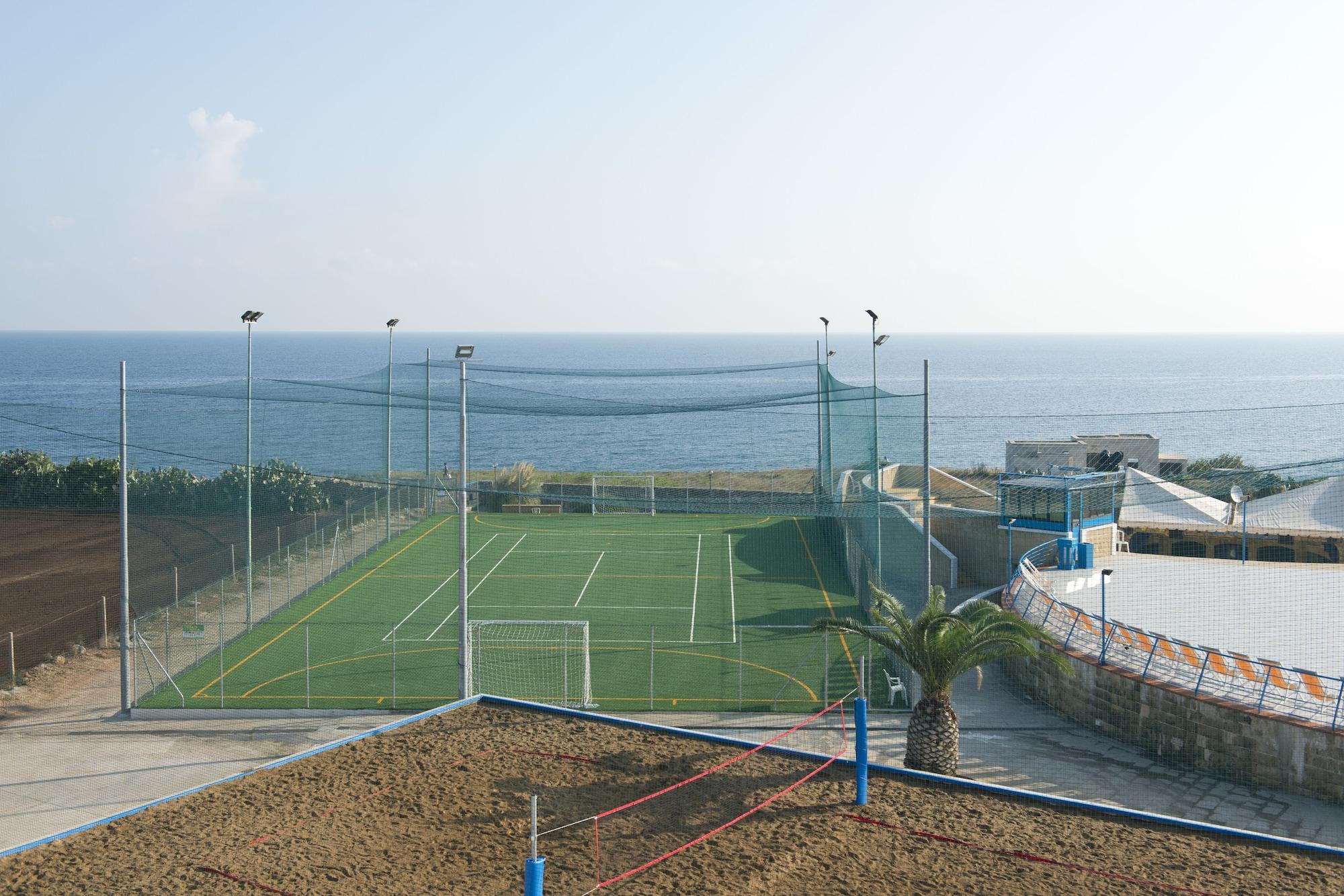 Instalaciones Recreativas Cala Corvino Hotel Resort