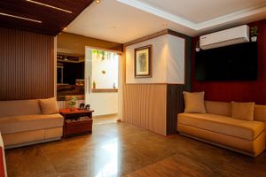 Alojamiento - Hotel Maitreya Inn