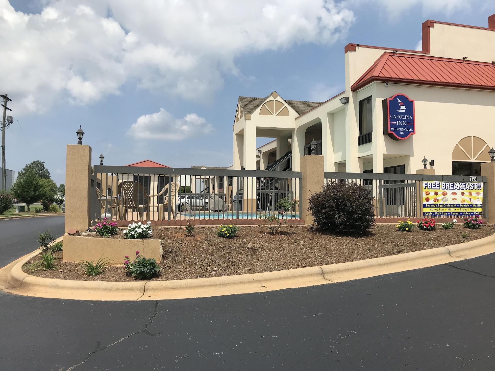 Varios Carolina Inn & Suites of Lake Norman