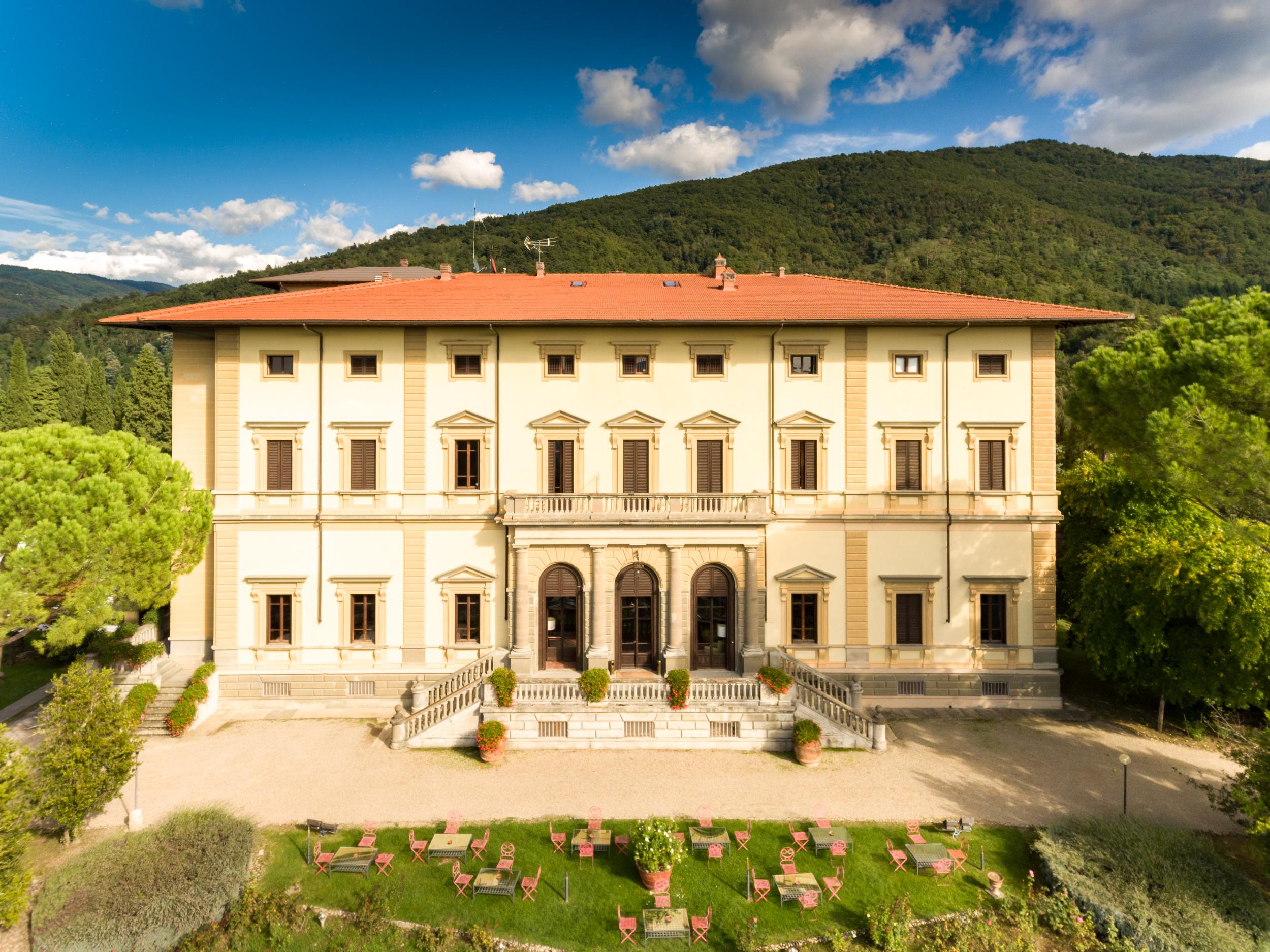 Vista Exterior Villa Pitiana