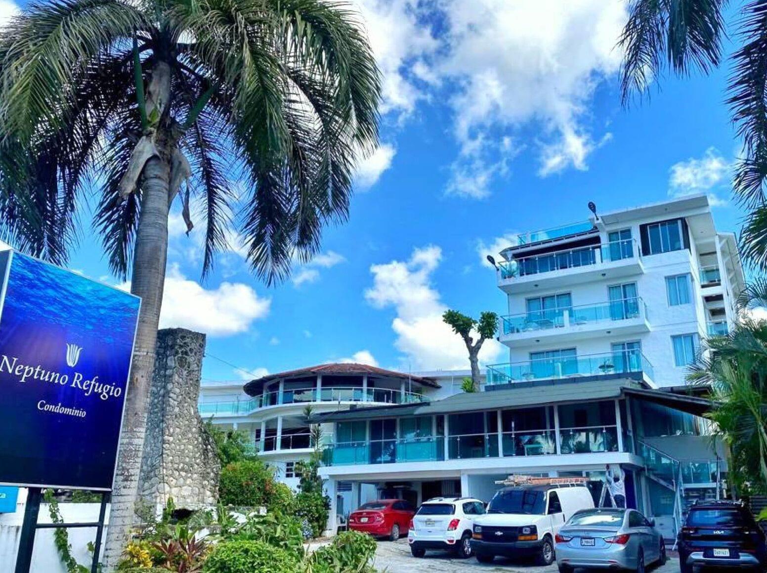 Varios Hotel Refugio Neptuno's