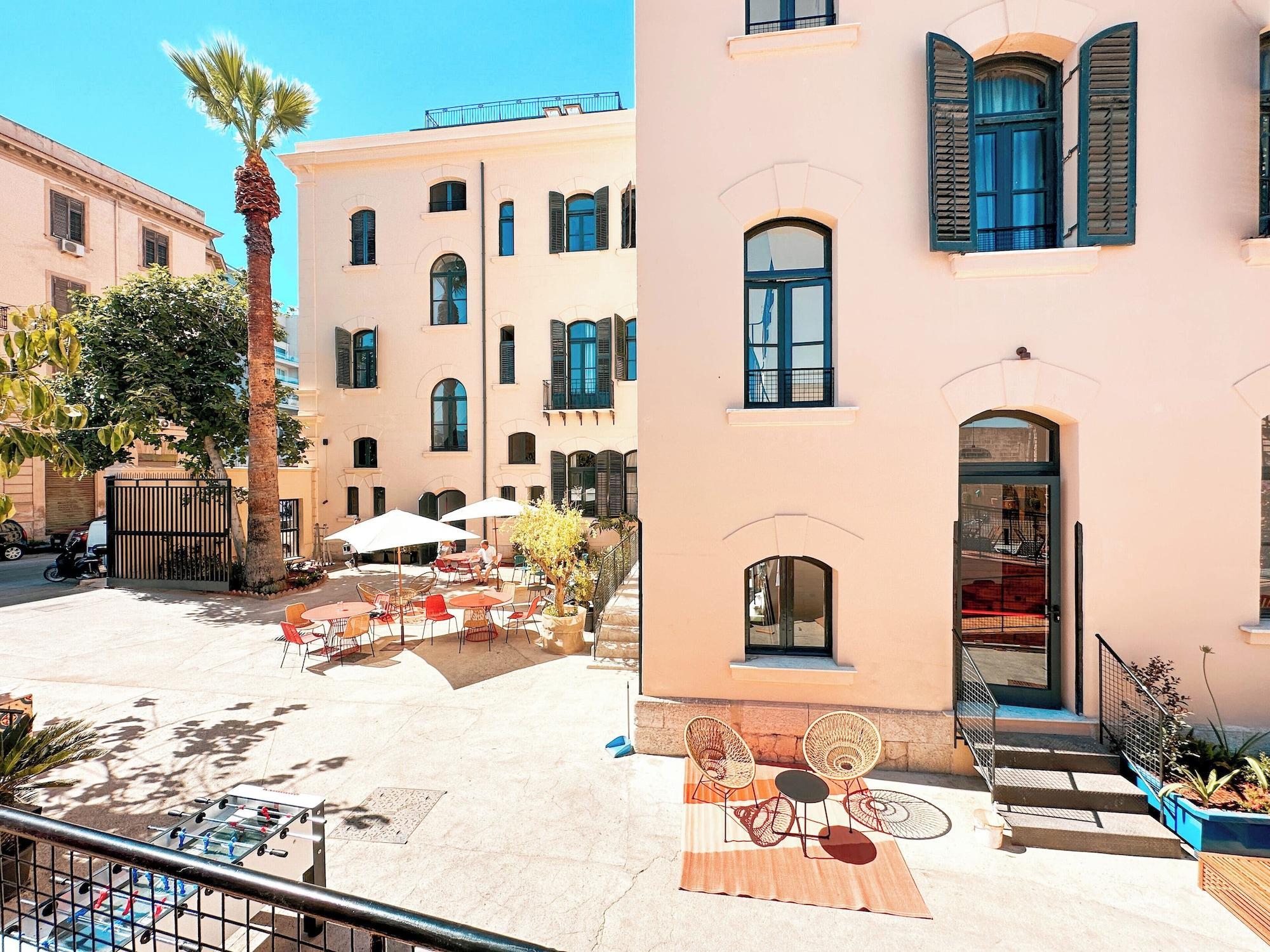 Vista Exterior Ostello Bello Palermo