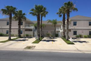 Alquiler Vacacional - Beautiful, relaxing condo and steps away to the Beautiful Padre Island Beaches