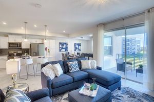Alquiler Vacacional - Updated Condo, 5 mi to Disney, On-site Water Park!