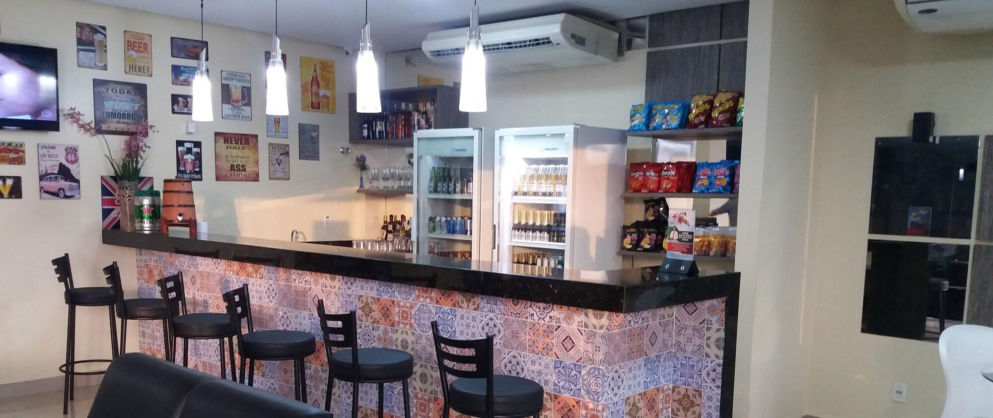 Bar/Salón Hotel Mardan
