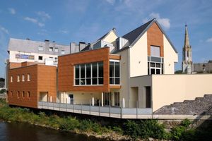 Alojamiento - Hotel Ambassador Bosten