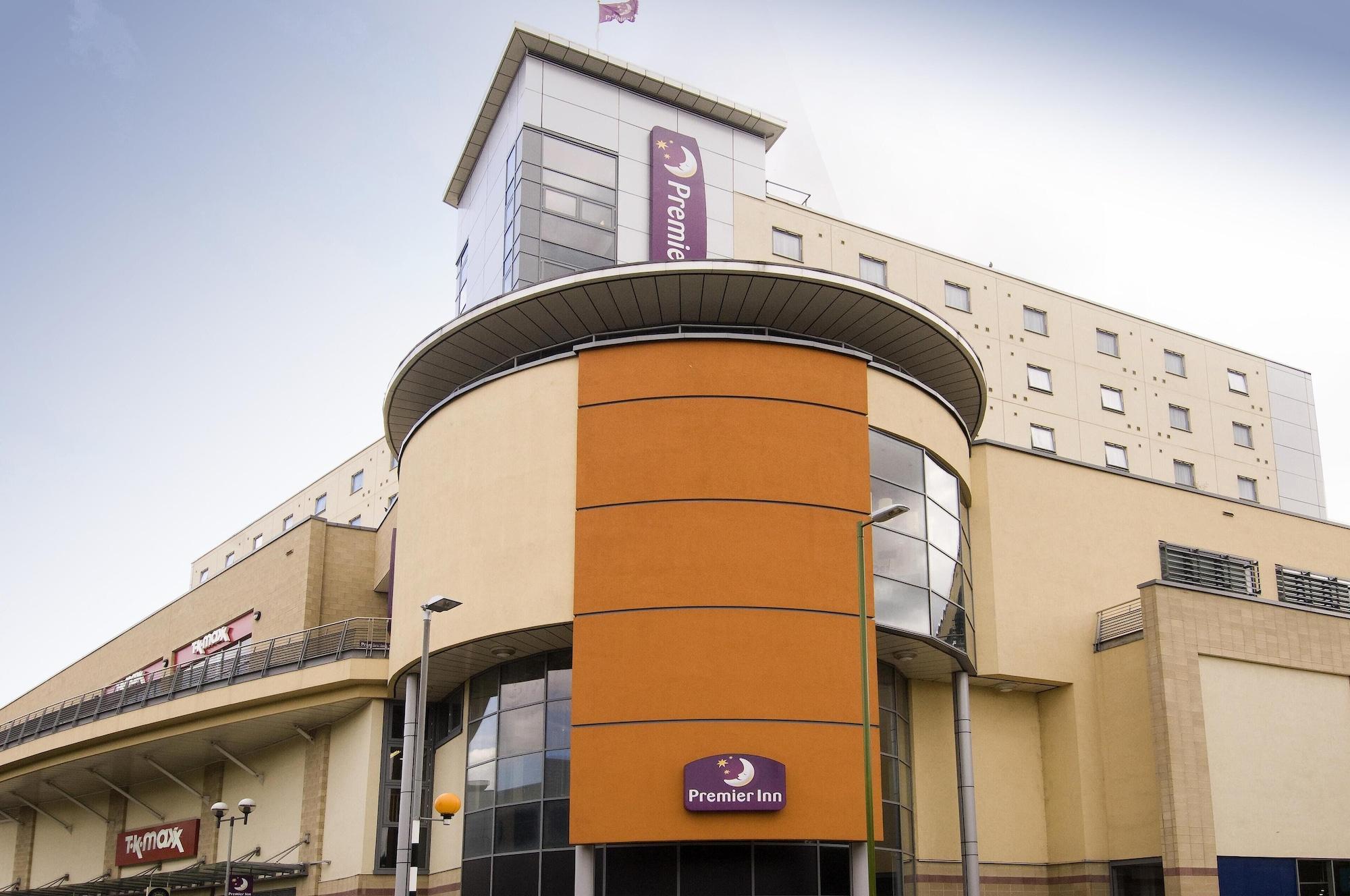 Varios Premier Inn Hemel Hempstead Central