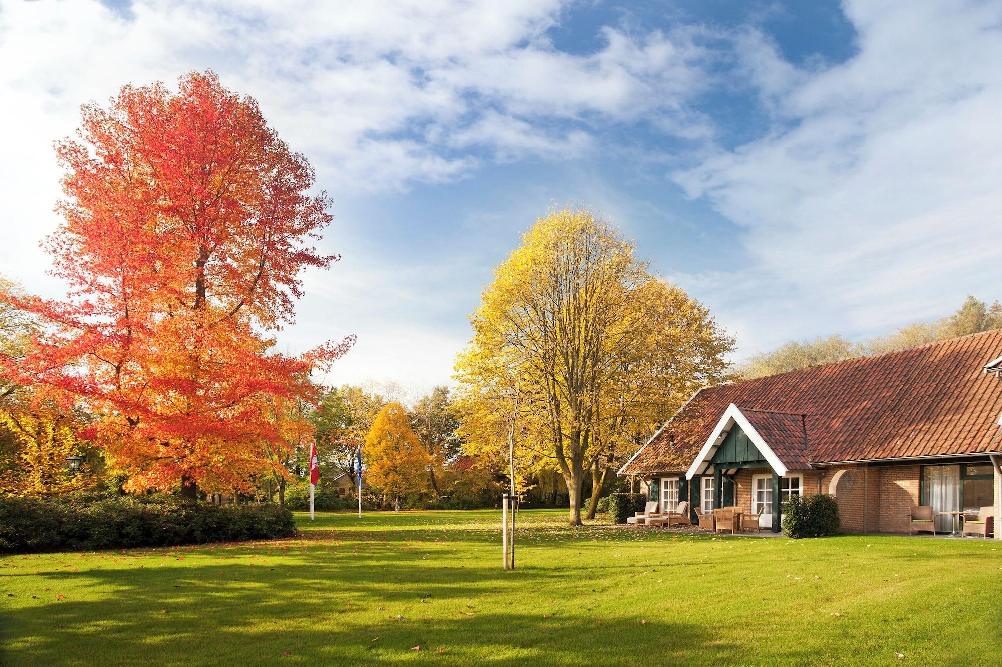 Vista Exterior Fletcher Parkhotel De Wiemsel