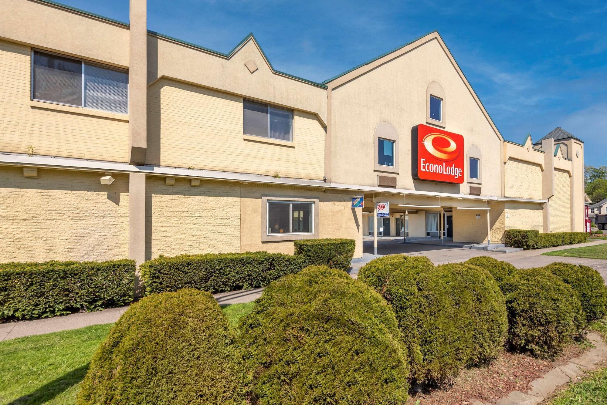 Varios Econo Lodge Cortland