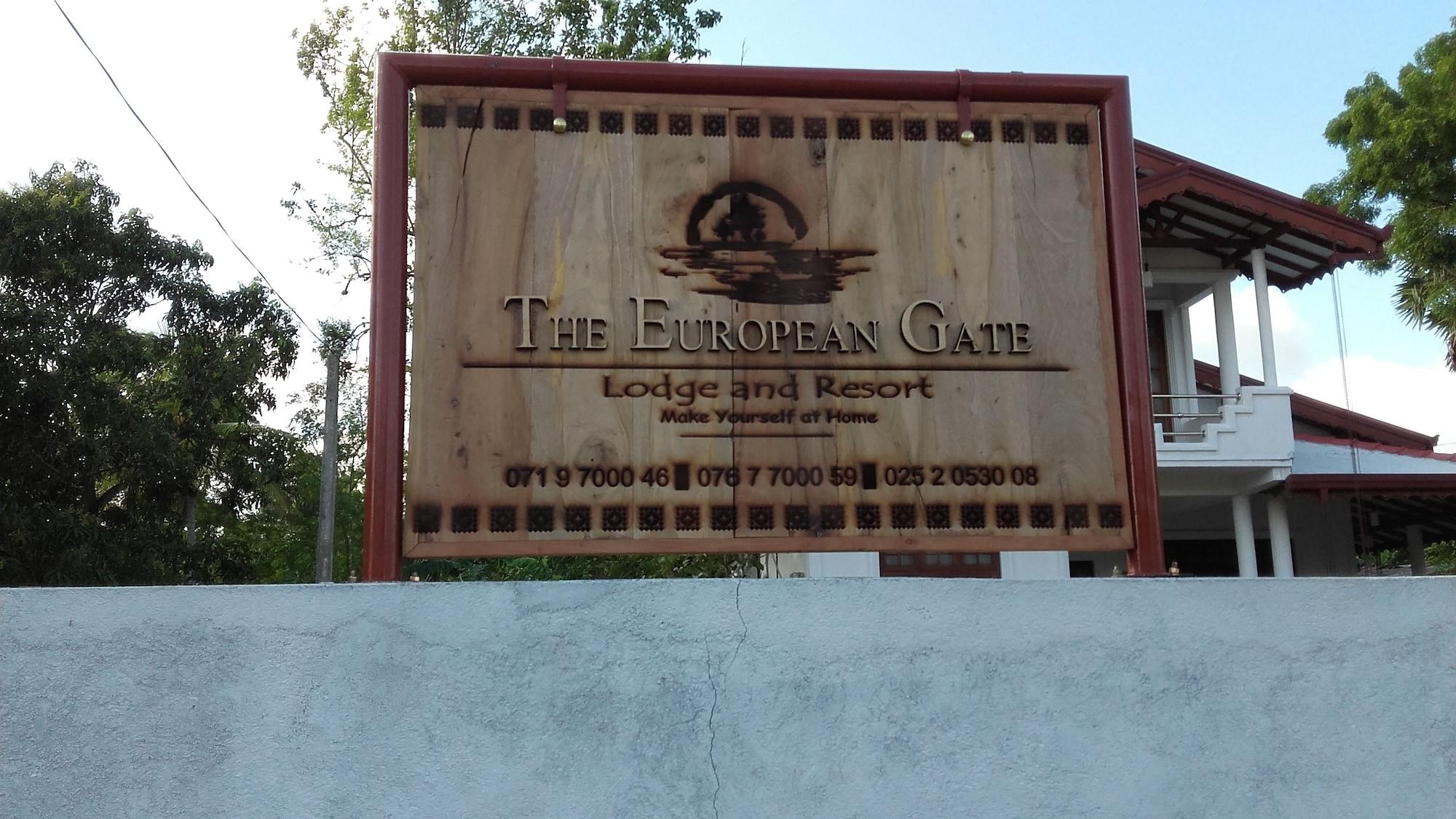 Comodidades del Alojamiento The European Gate