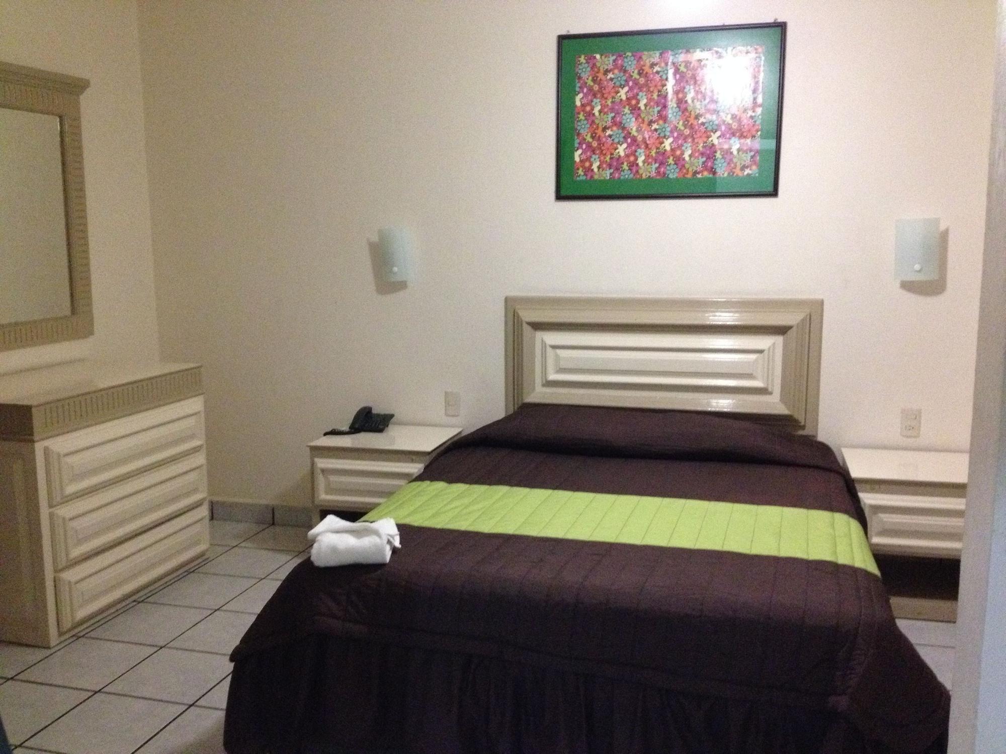 Habitación Hotel El Roble