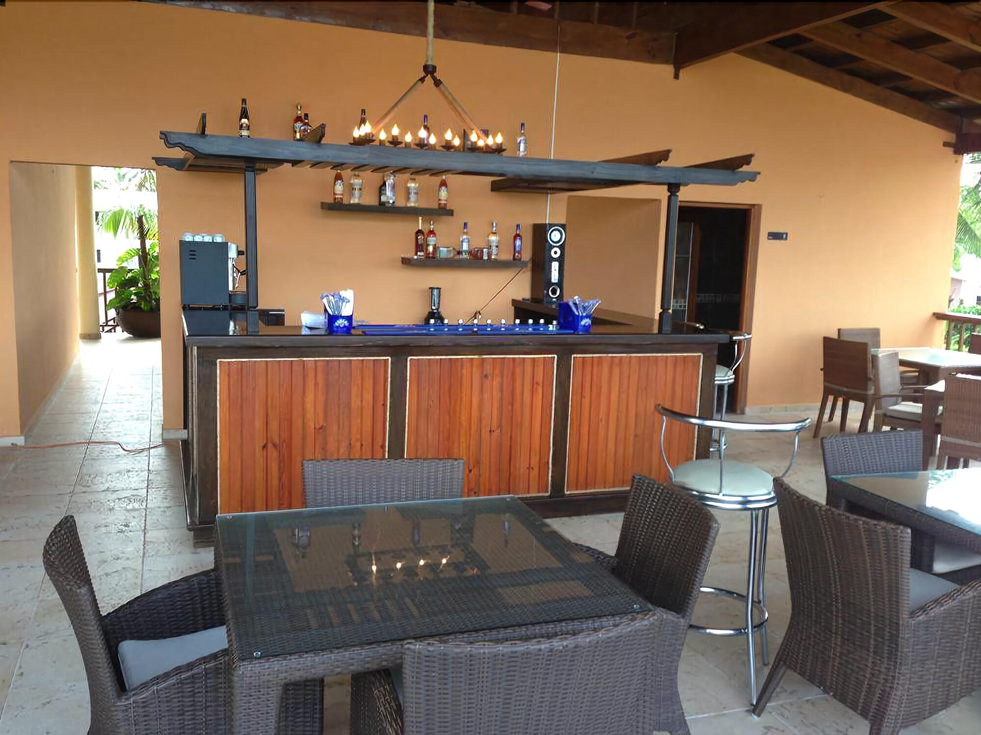 Bar/Salón Hotel Merengue Punta Cana