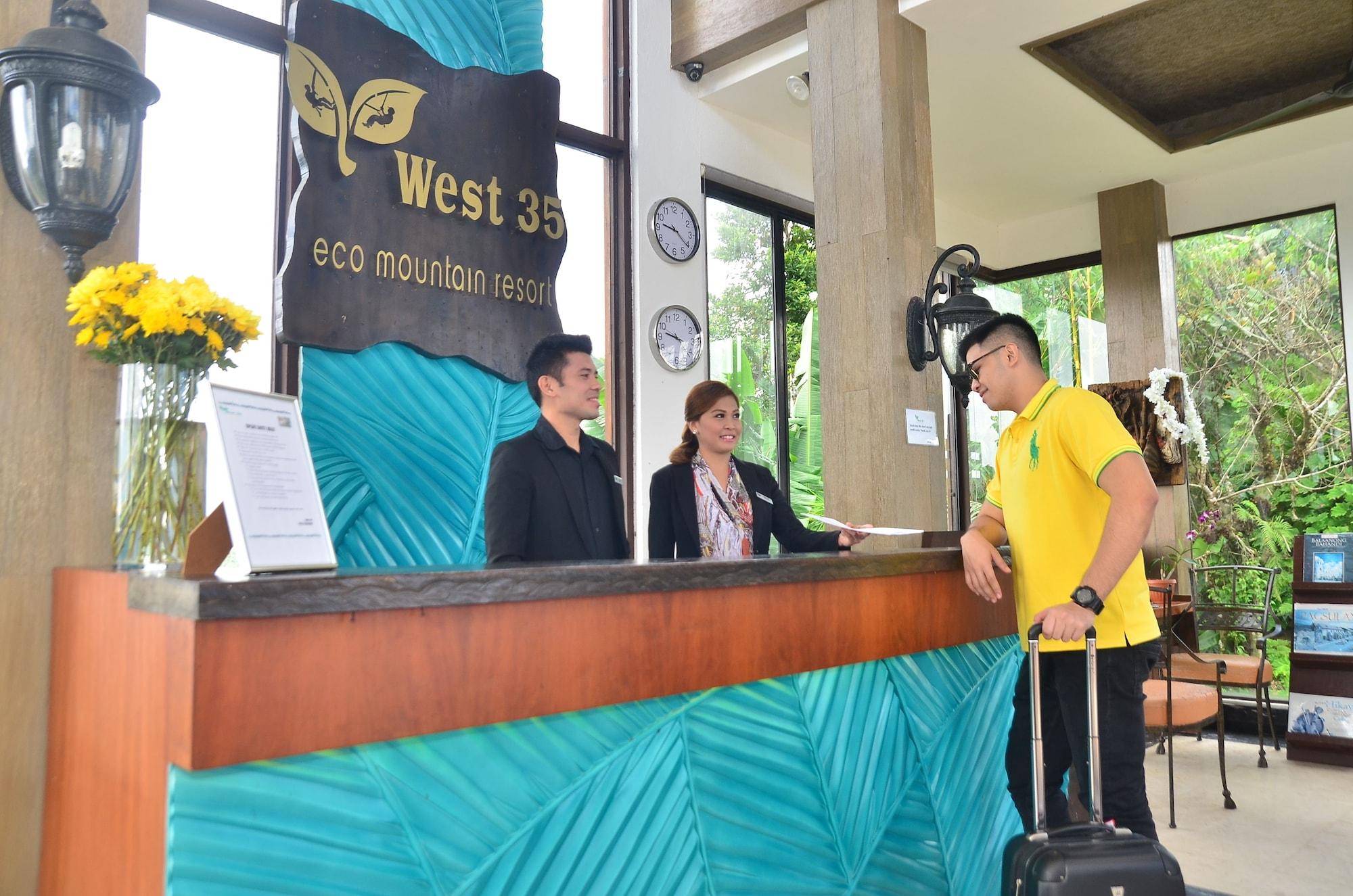 Vista Lobby West 35 Eco Mountain Resort