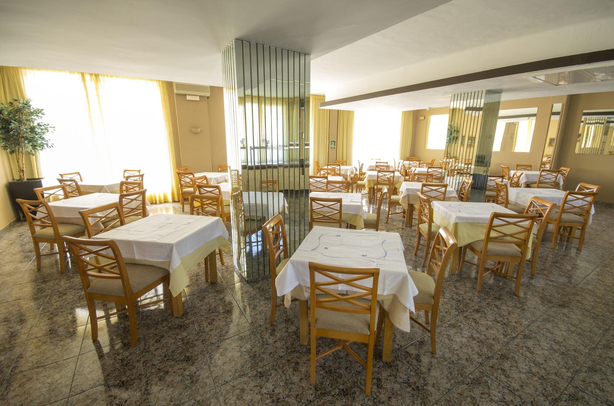 Restaurant azuLine Hotel Mediterraneo