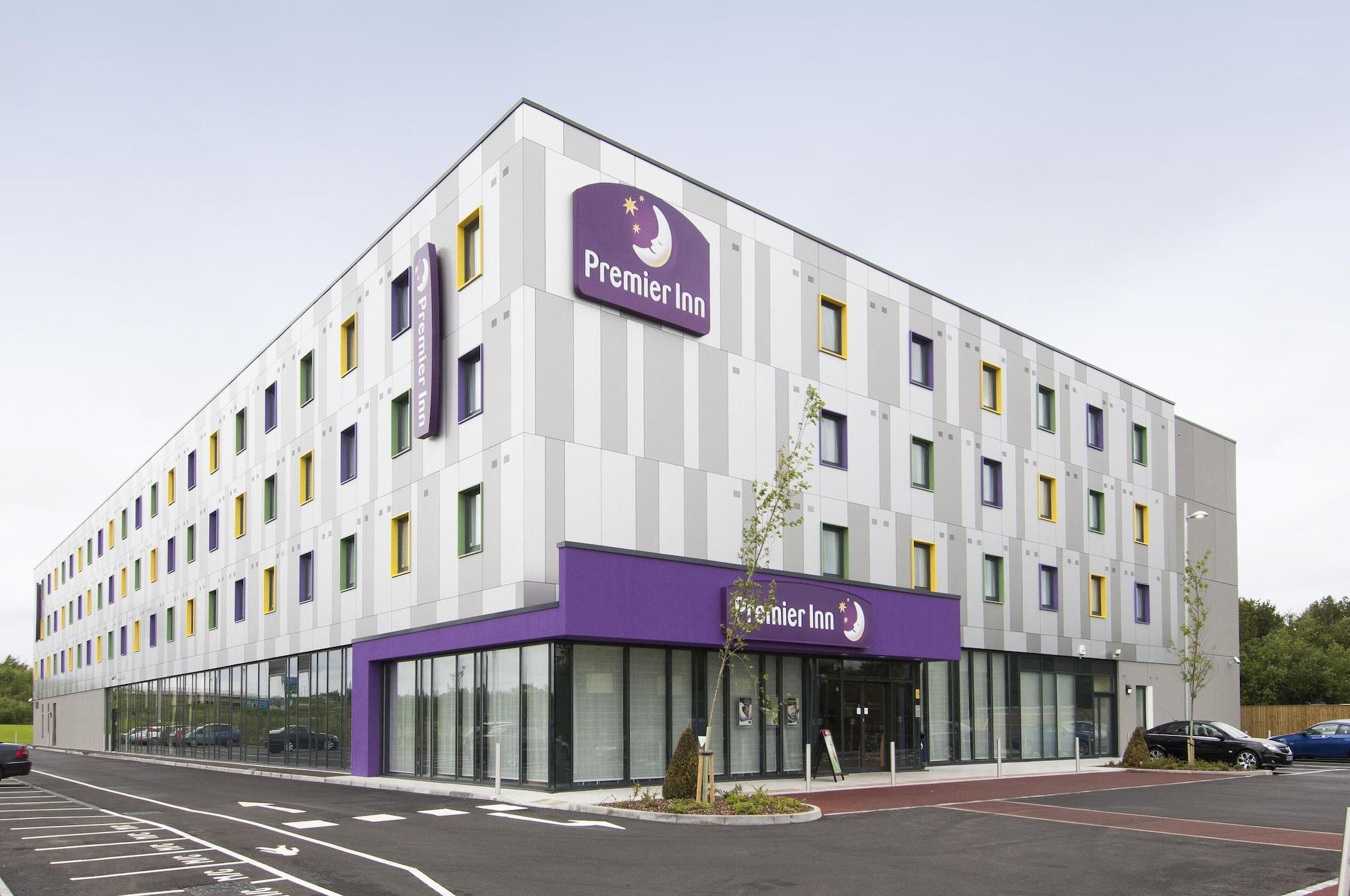 Varios Premier Inn London Stansted Airport