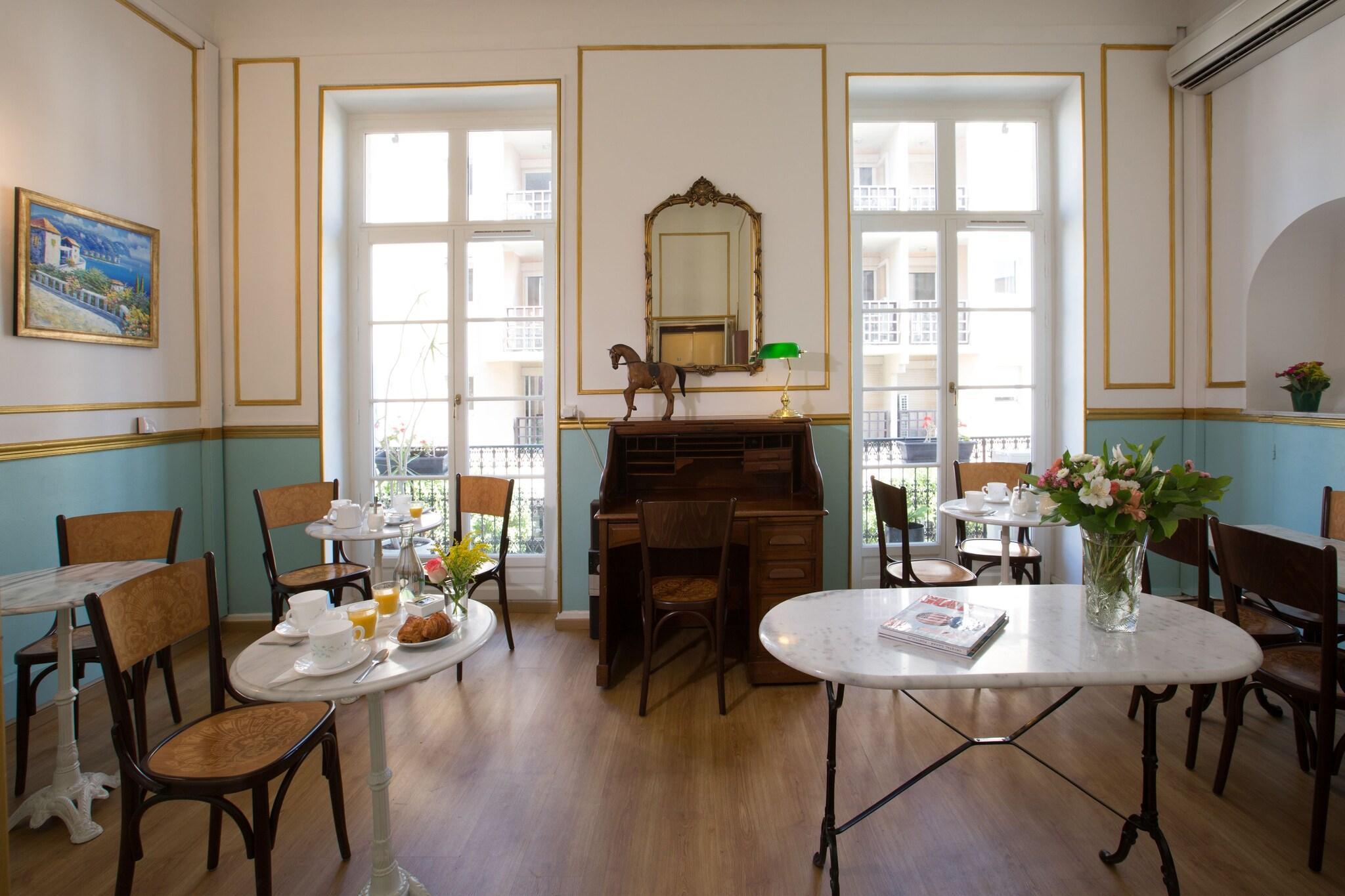 Vista Lobby Hôtel Louvia