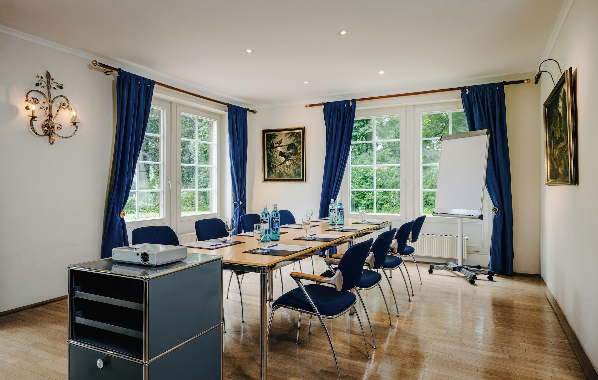 Sala de Reuniones Romantik Hotel Hof zur Linde