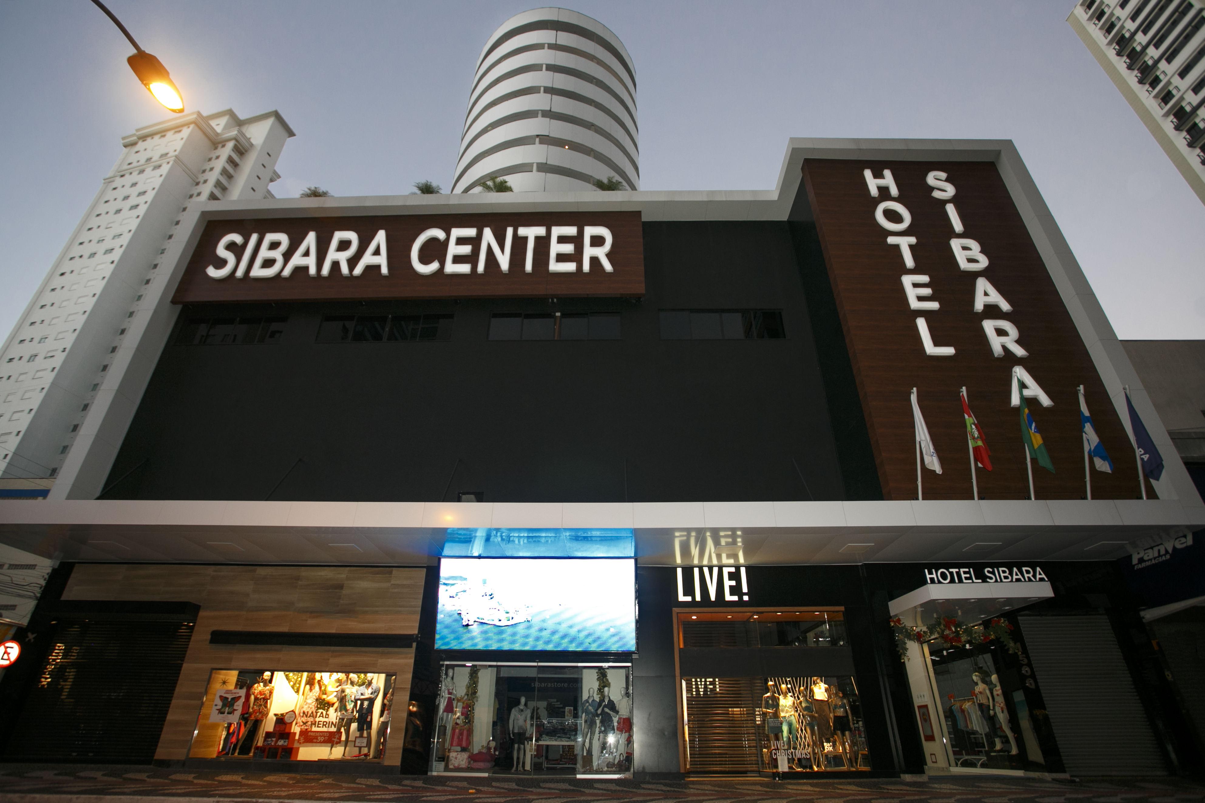 Vista da fachada Hotel Sibara Flat & Convenções