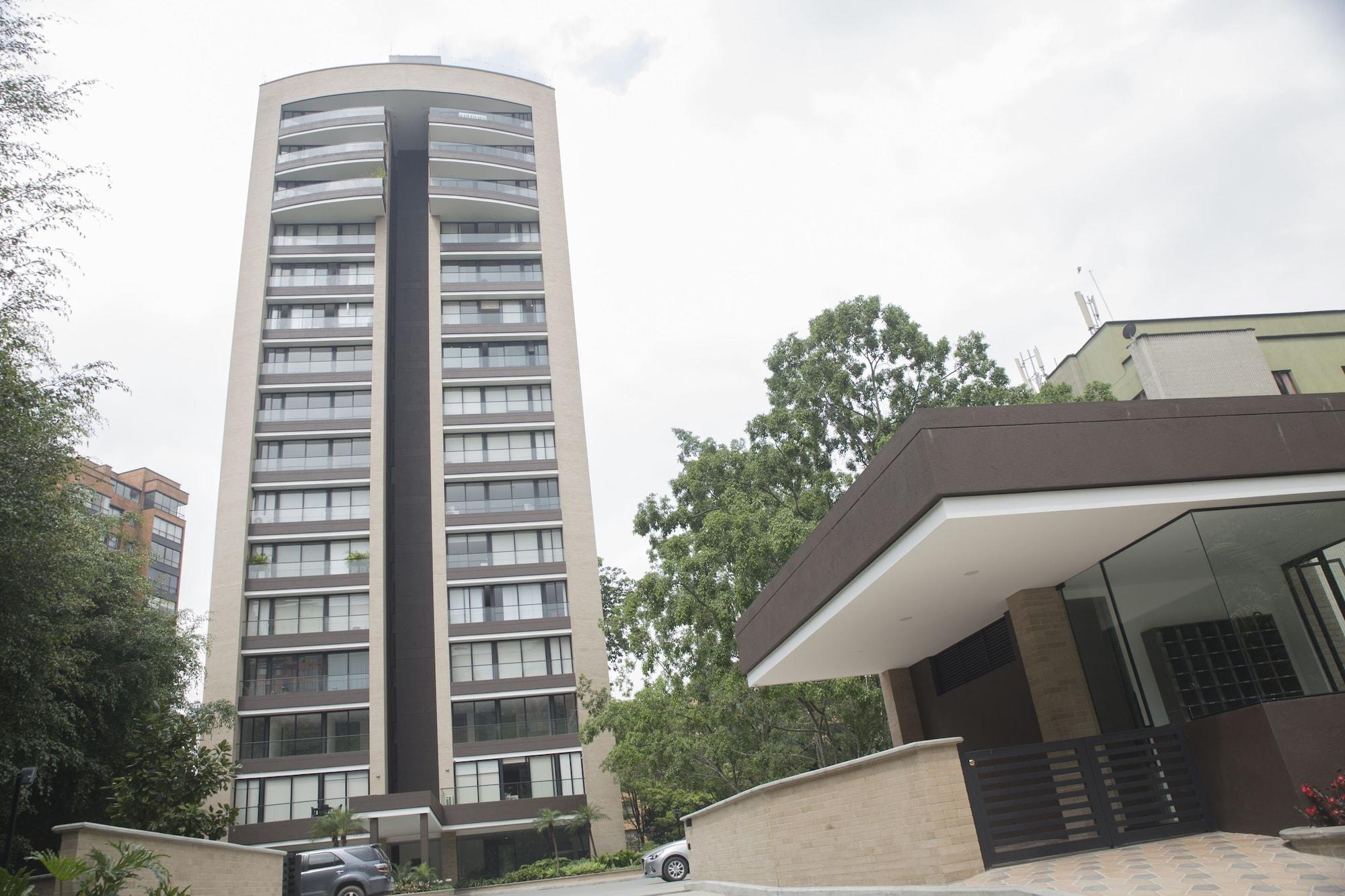 Vista Exterior Class Suites By Nomad Guru