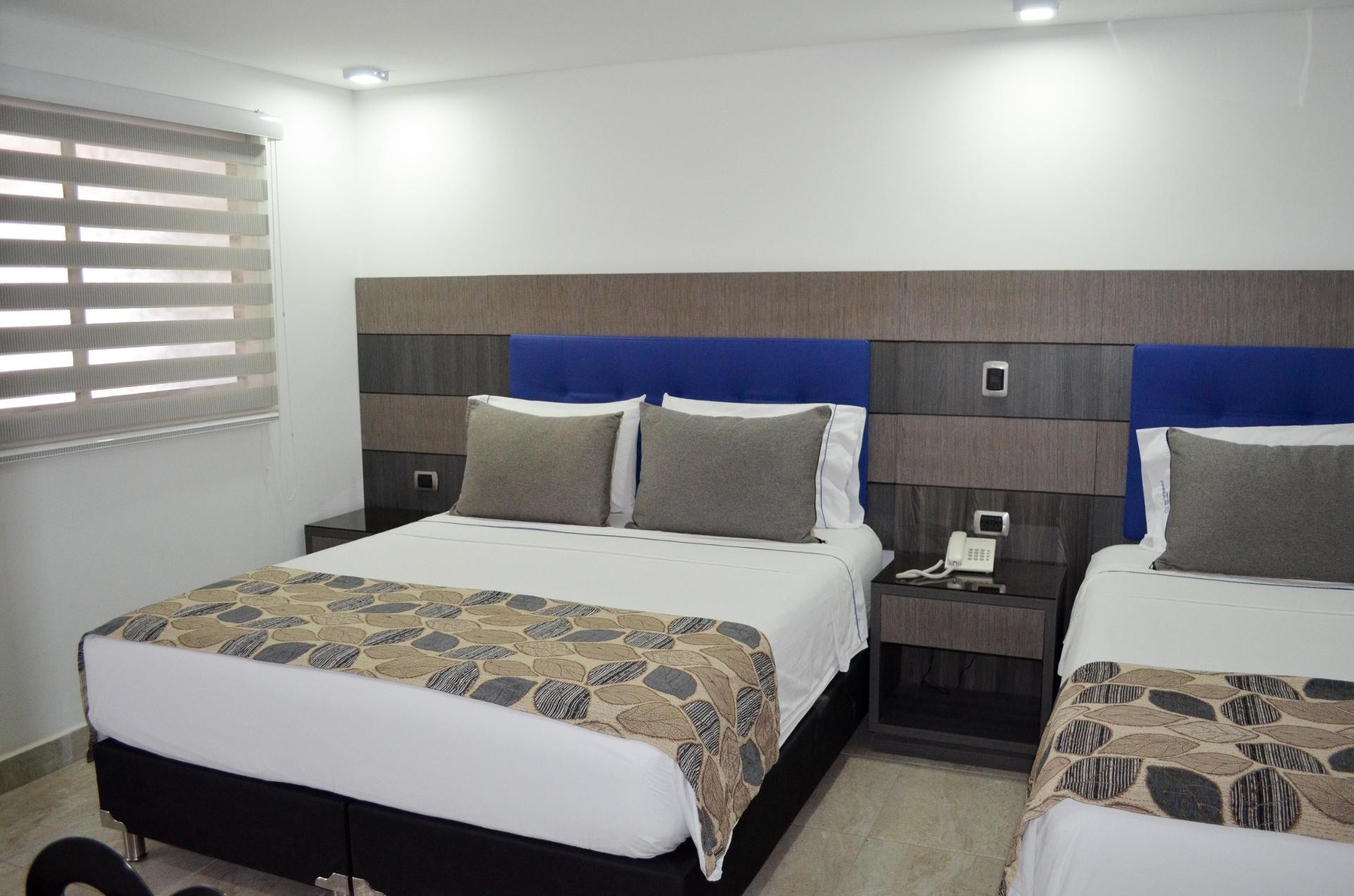 Set de Habitación HOTEL PARQUE 70