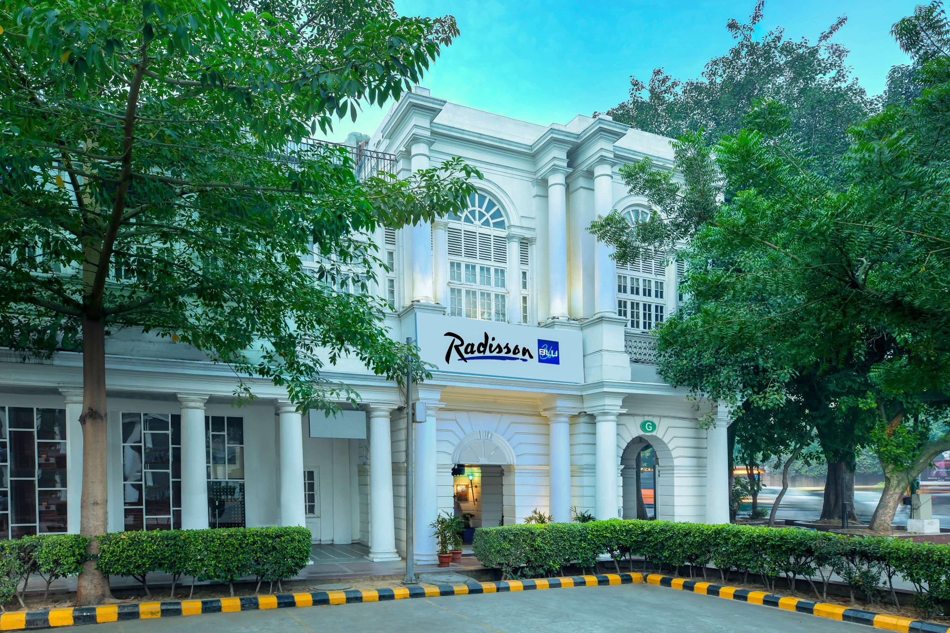 Vista Exterior Radisson Blu Marina Hotel Connaught Place