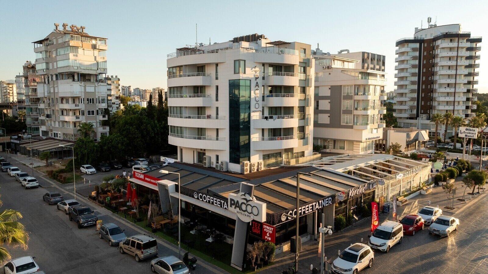 Vista Exterior Reo Hotel