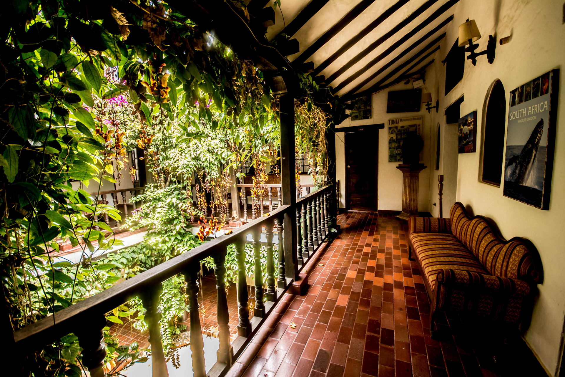 Vista Exterior Hosteria los Frayles