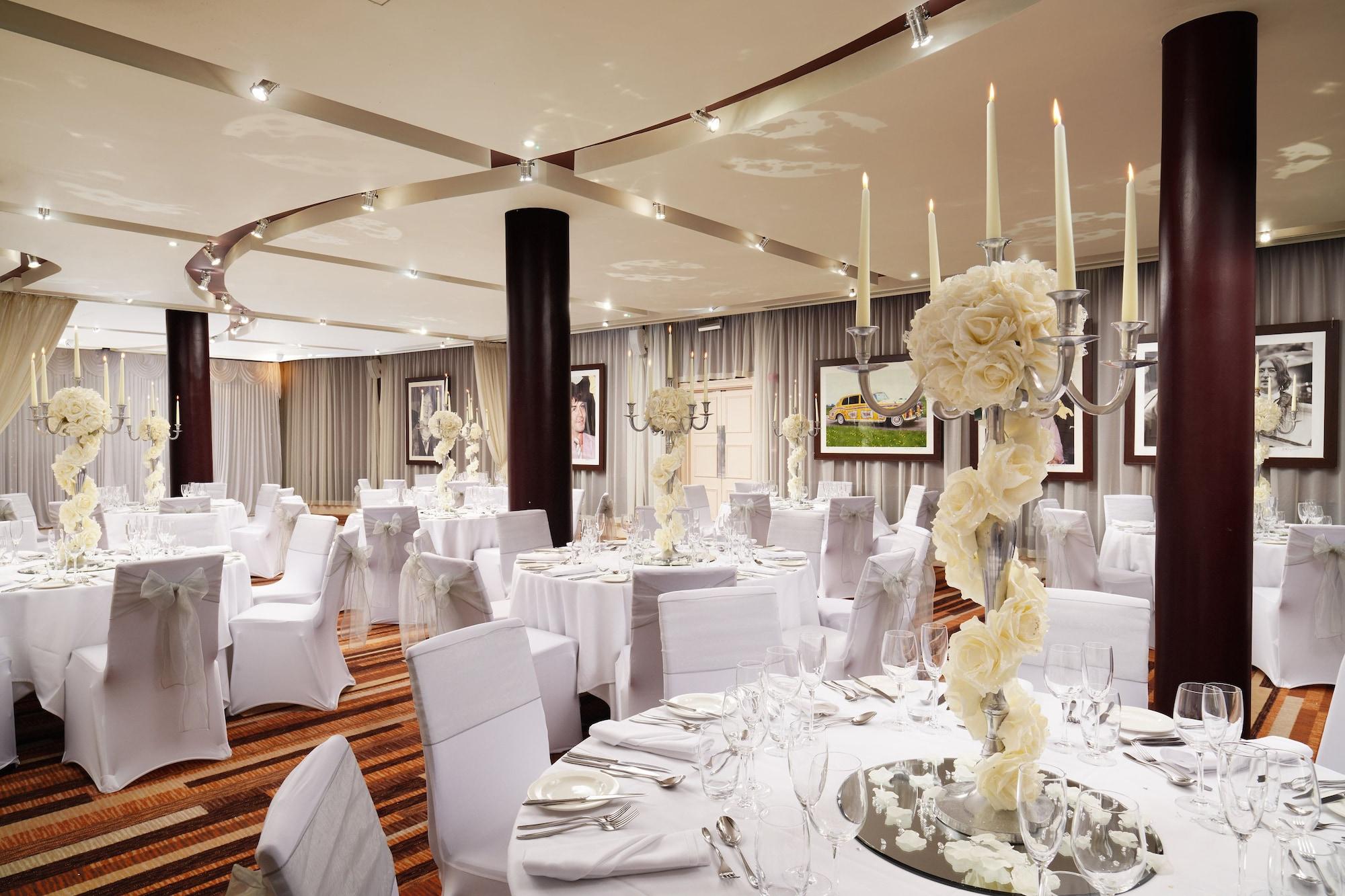 Salón de Baile Hard Days Night Hotel