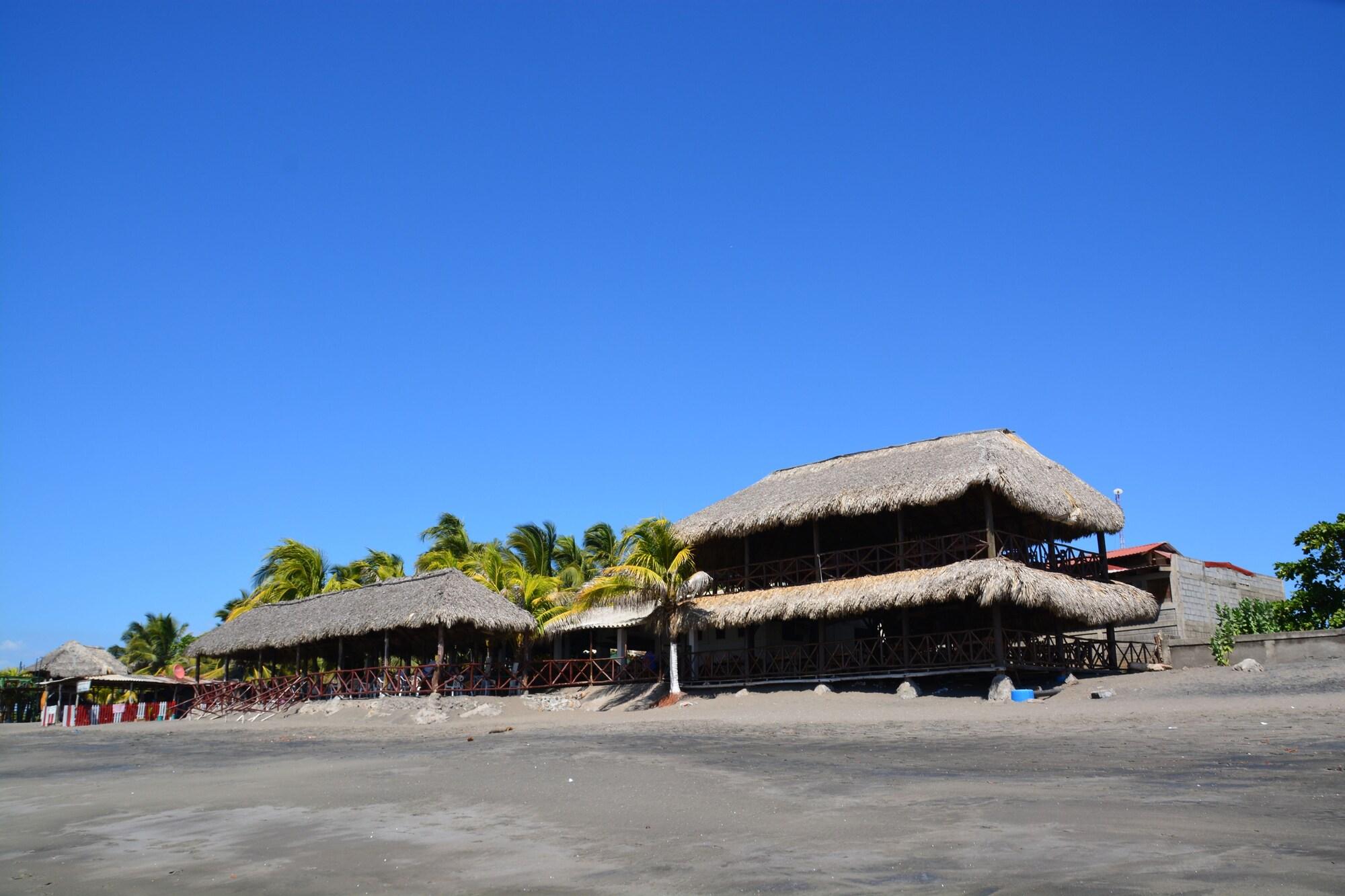 Vista Exterior Hotel Suyapa Beach