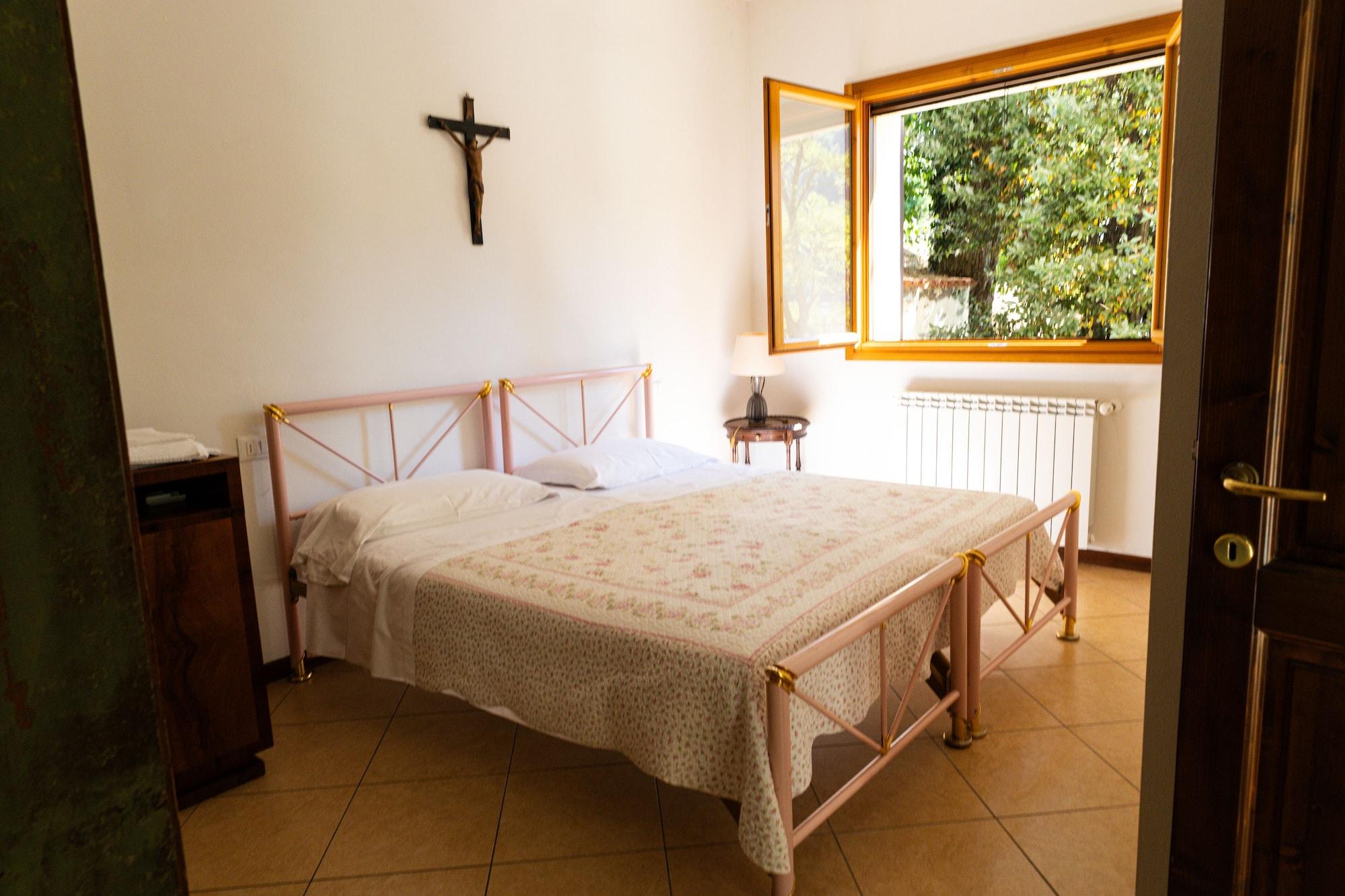 Varios Podere Riosto Cantina&Agriturismo