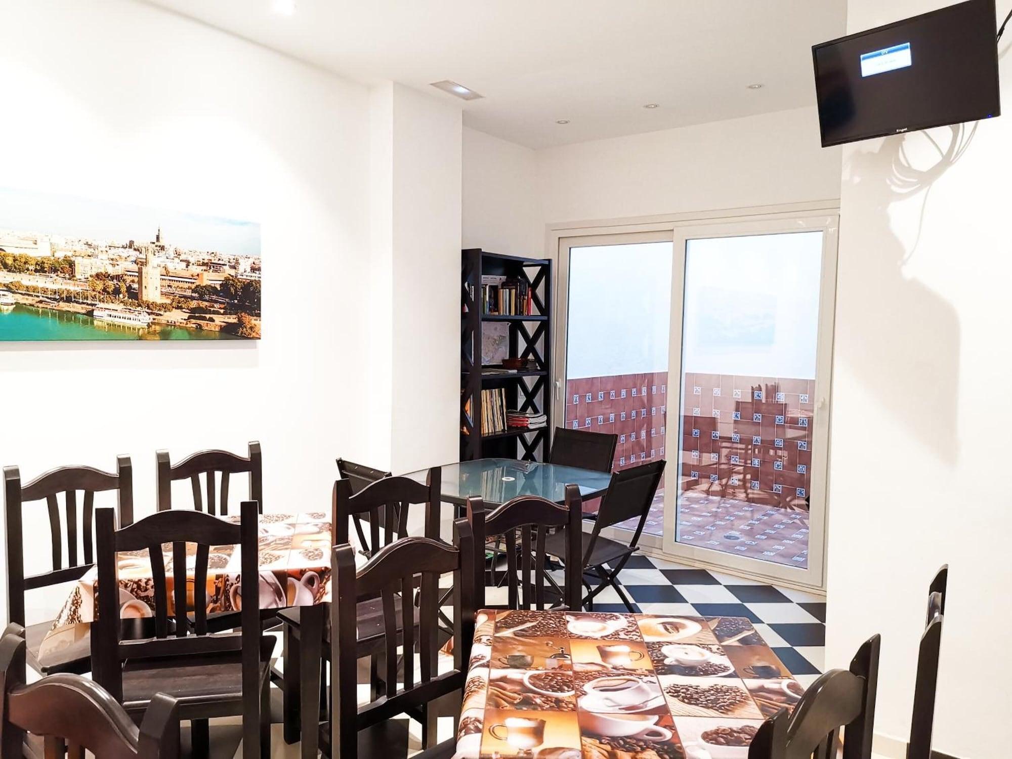 Restaurant Hostel A2C - Adults Only