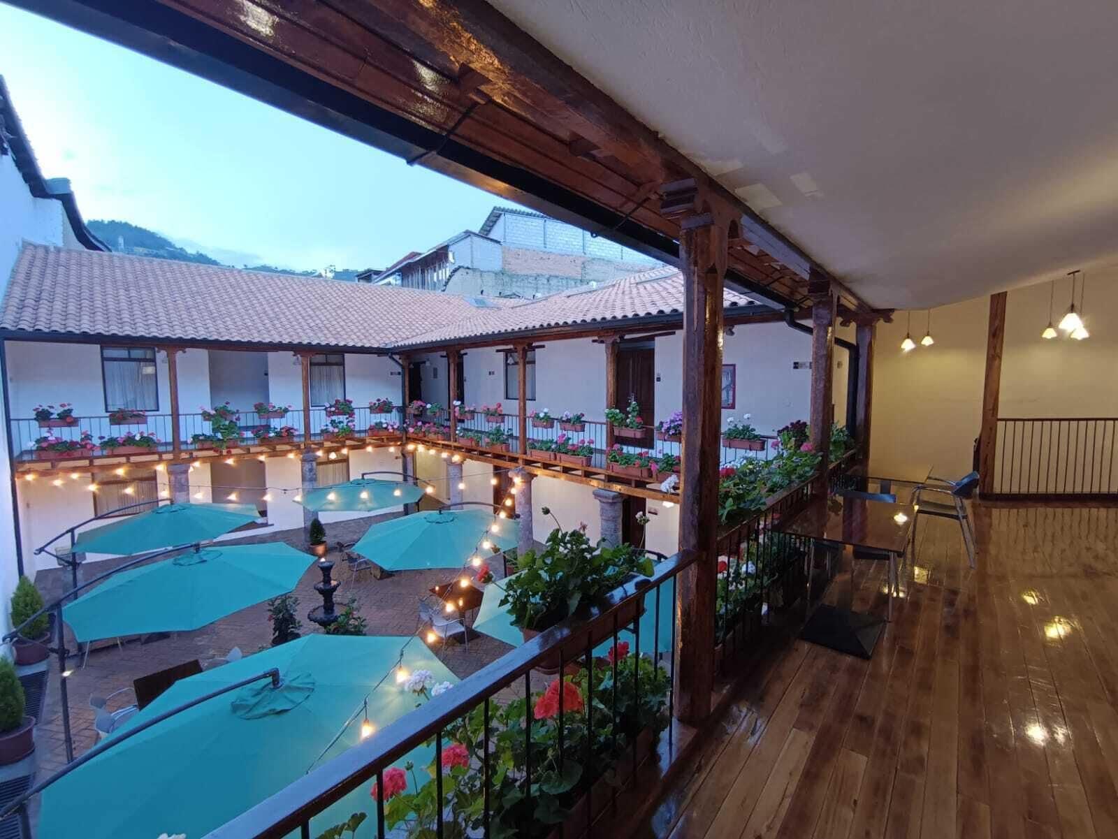 Varios Casona Tobar Hotel - Hotel escuela