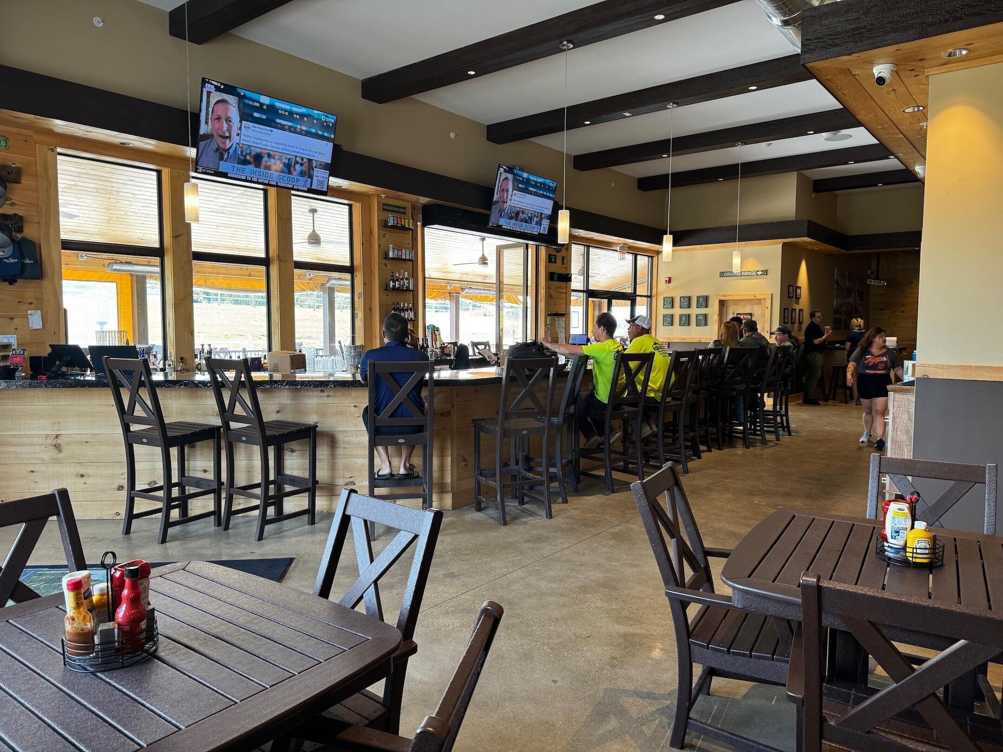Restaurant Alpen Bluffs Outdoor Resort