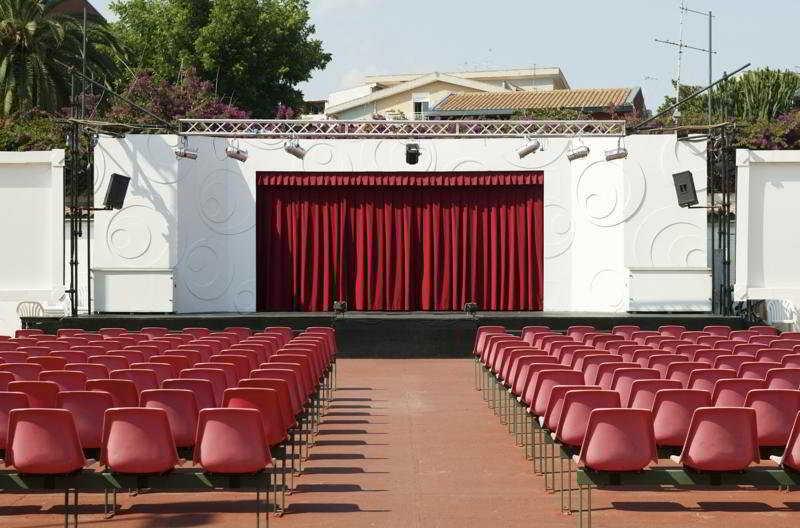 Instalaciones Recreativas Holiday Club Naxos