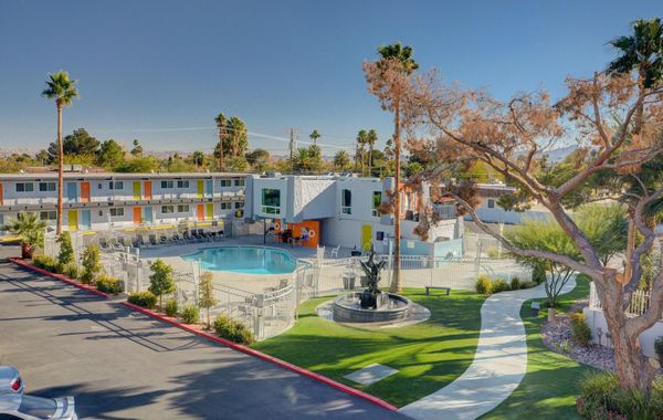 Thunderbird Hotel - Los mejores hoteles solo adultos en Las Vegas, Nevada