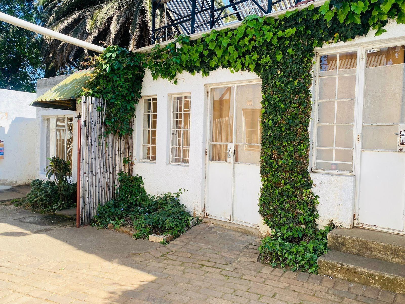 Vista Exterior Rosebank Boarding Hostel