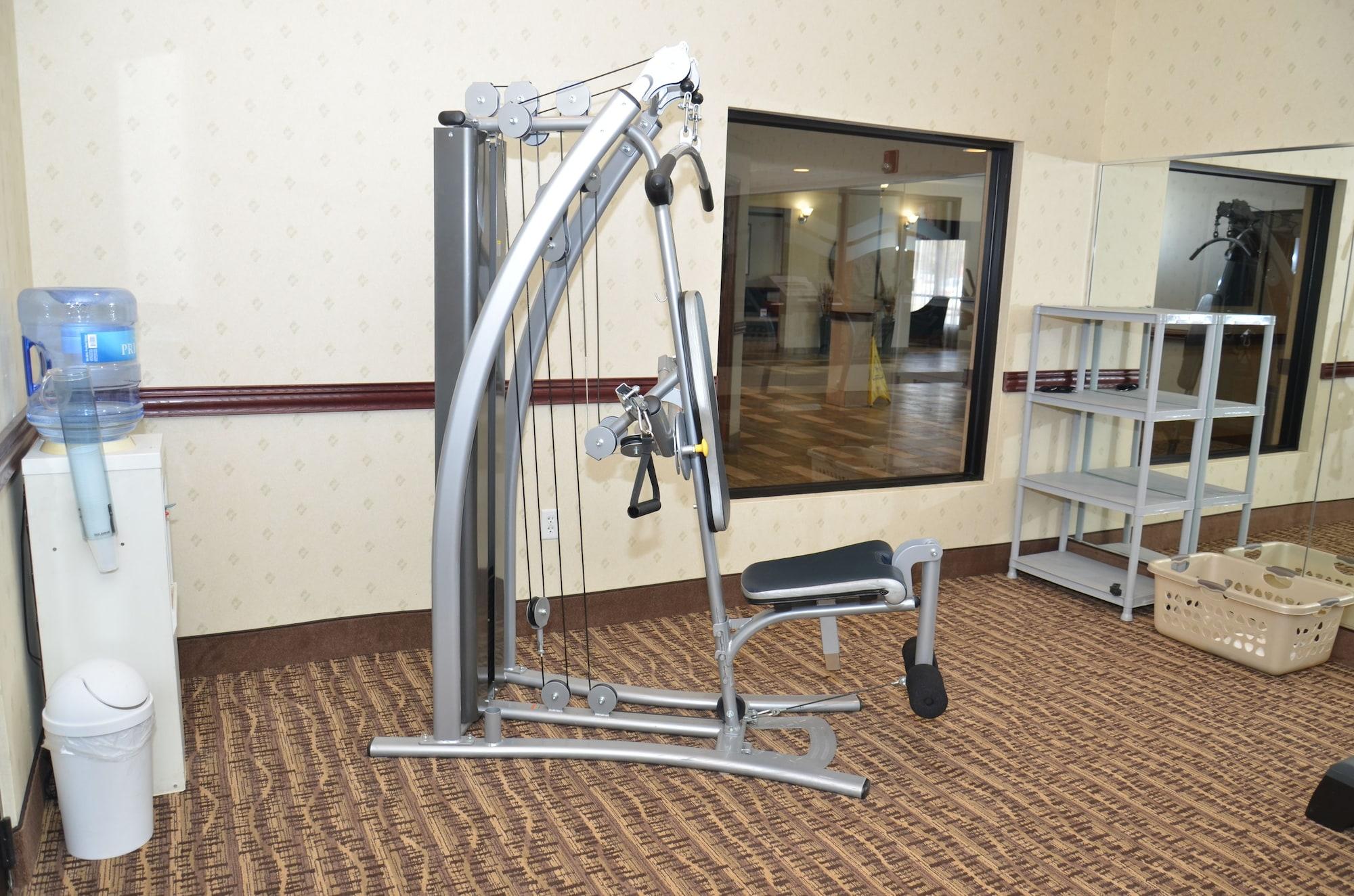 Gimnasio Quality Inn Near Walden Galleria Mall